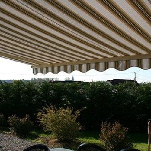 Menuiserie Simard Stores Interieurs et Exterieurs